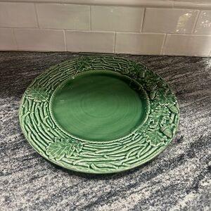 Oak Leaf Green by BORDALLO PINHEIRO 13" Chop Plate (Round Platter)